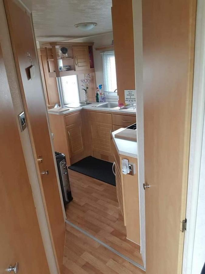 I 10 Caravan 4 Berth Chase Caravan Park 英戈尔德梅尔斯 外观 照片